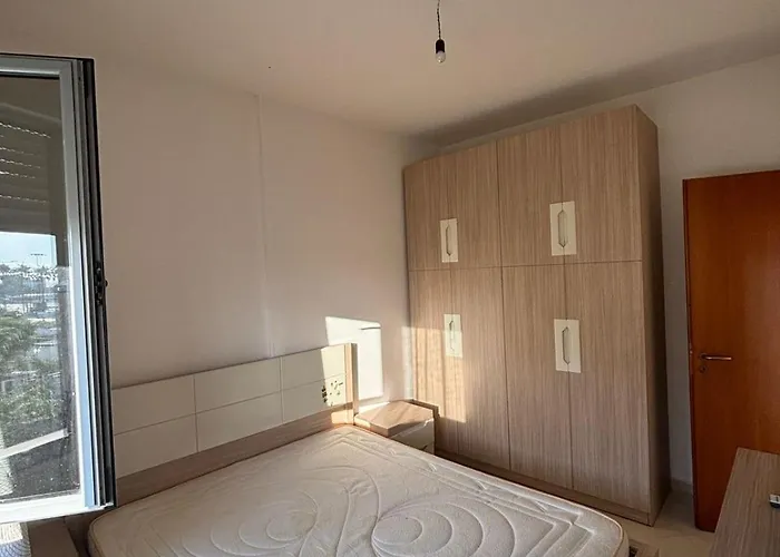 For Rent Beachfront Appartamento Vlorë