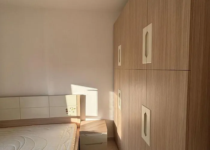 Appartamento For Rent Beachfront Vlorë